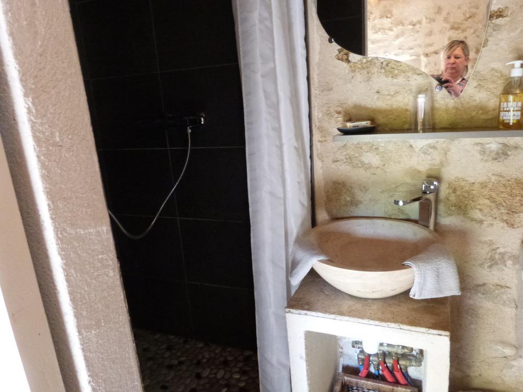 Petit Studio Le Pigeonnier A 5 Mn De Lourmarin Puyvert Zewnętrze zdjęcie